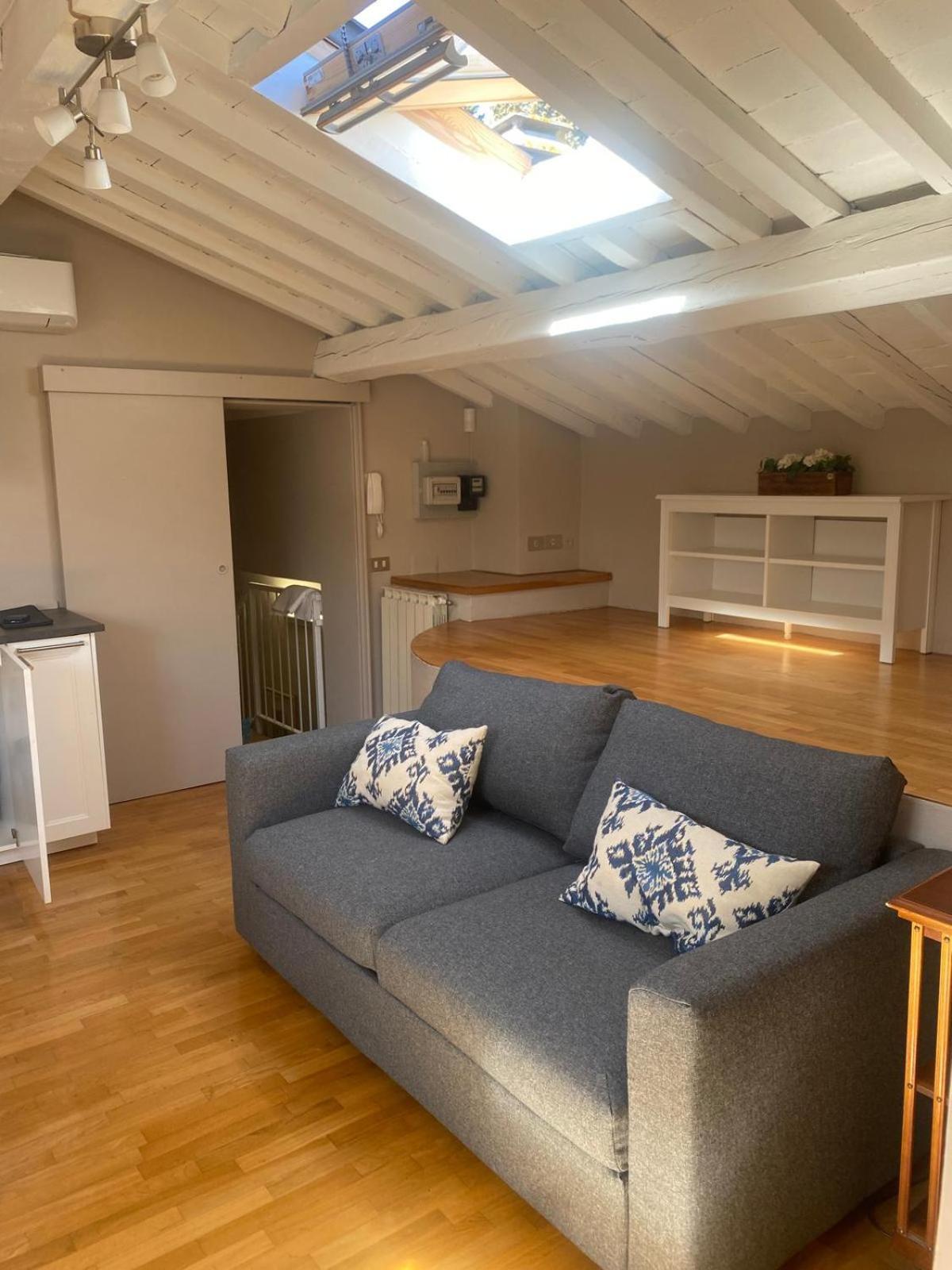 Apartamento Mansarda Salviatino *